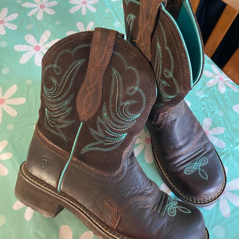 Ariat Women Boots